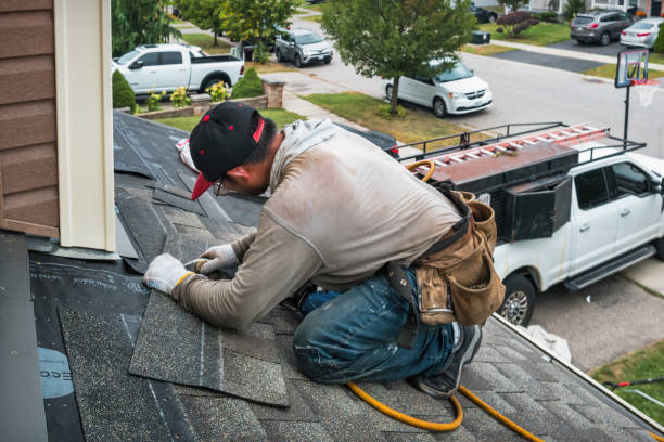 Professional Flat Roof Repair technician working in Ridgewood, NJ